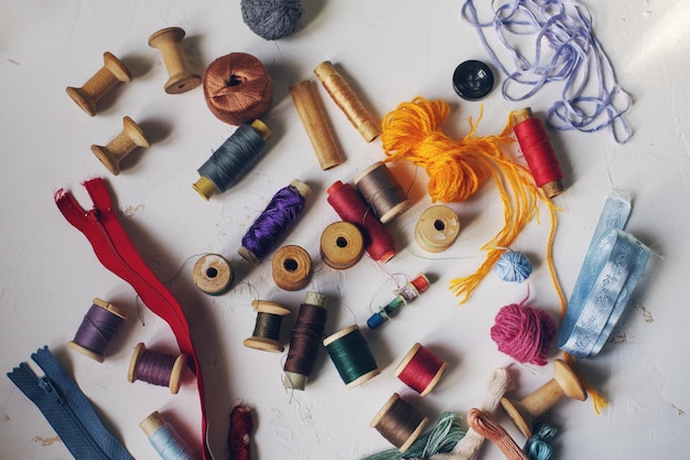 Materii prime pentru broderie